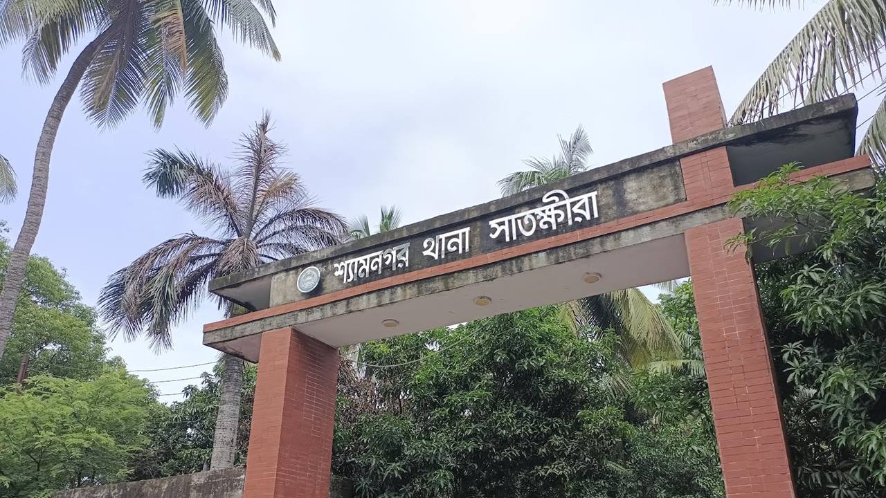 দুই সন্তানকে বিষ খাওয়ানোর পর মায়ের আত্মহত্যার চেষ্টা!